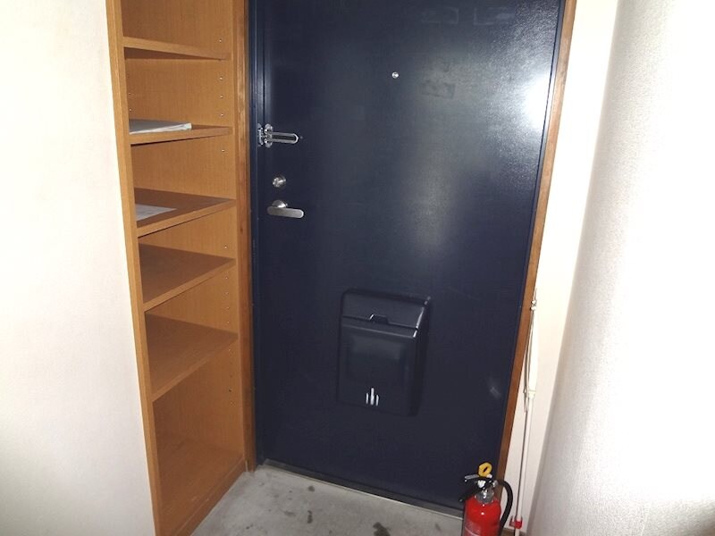 ※写真は別号室です。 犬飼ハイツ