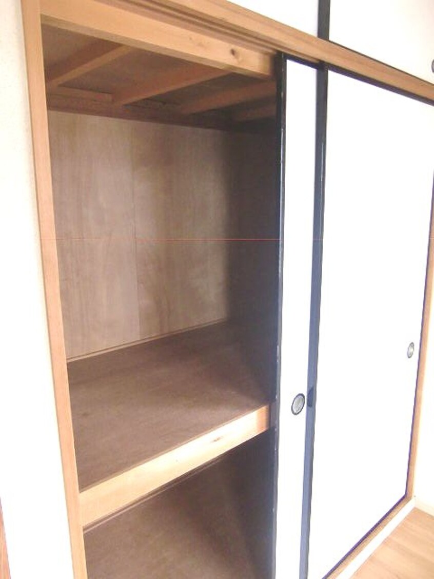  エルディム花水木東棟