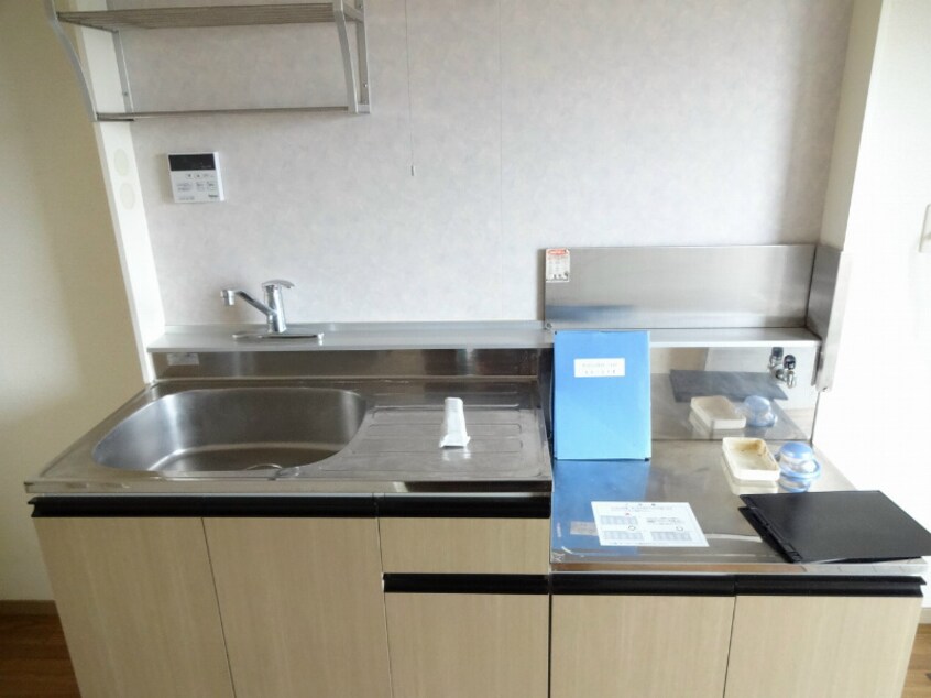  サンビレッジ新村B