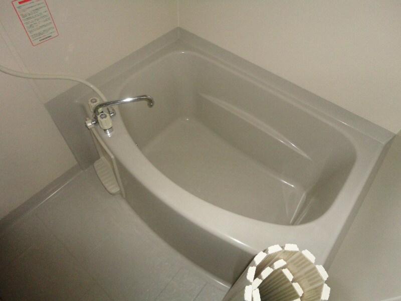  サンビレッジ新村B