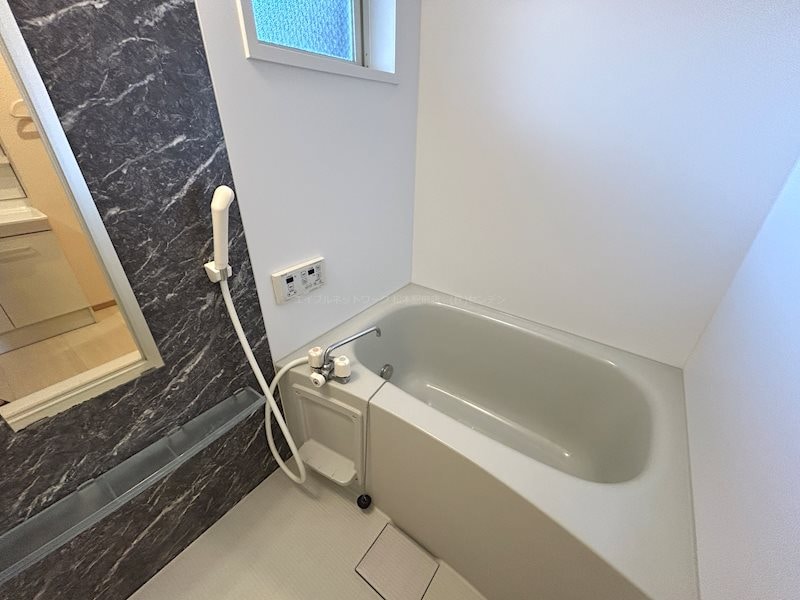  メゾンクレールＢ