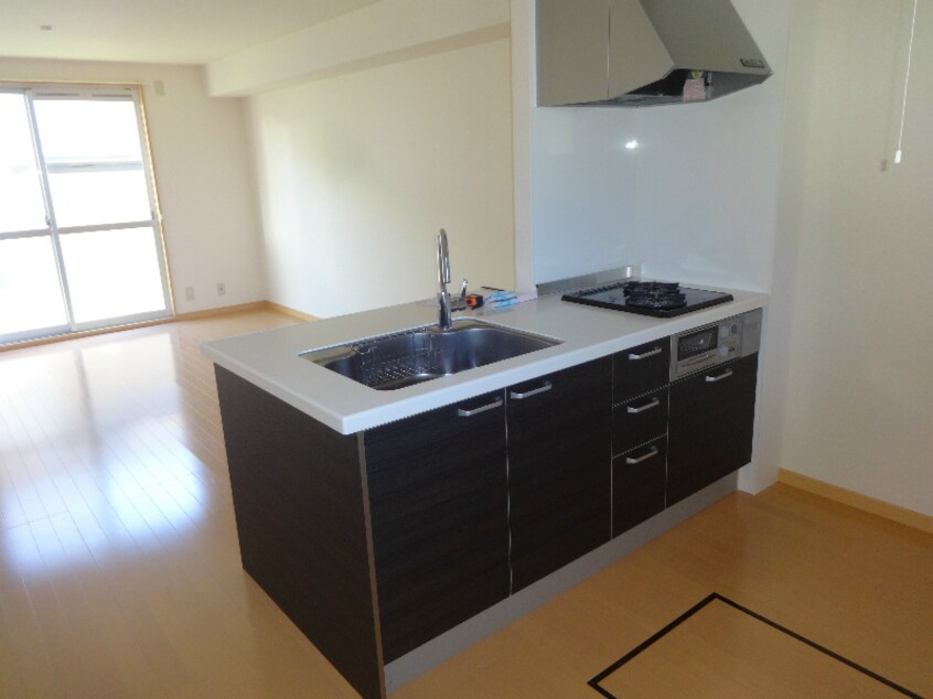  ビューラ南郷　北棟