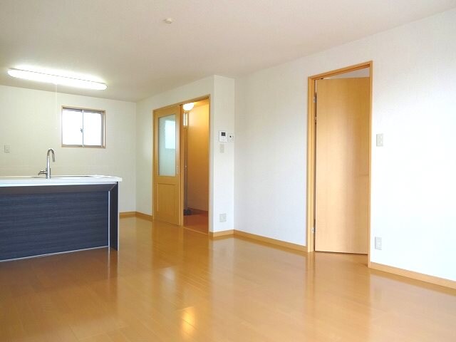  ビューラ南郷　北棟