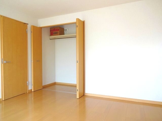  ビューラ南郷　北棟