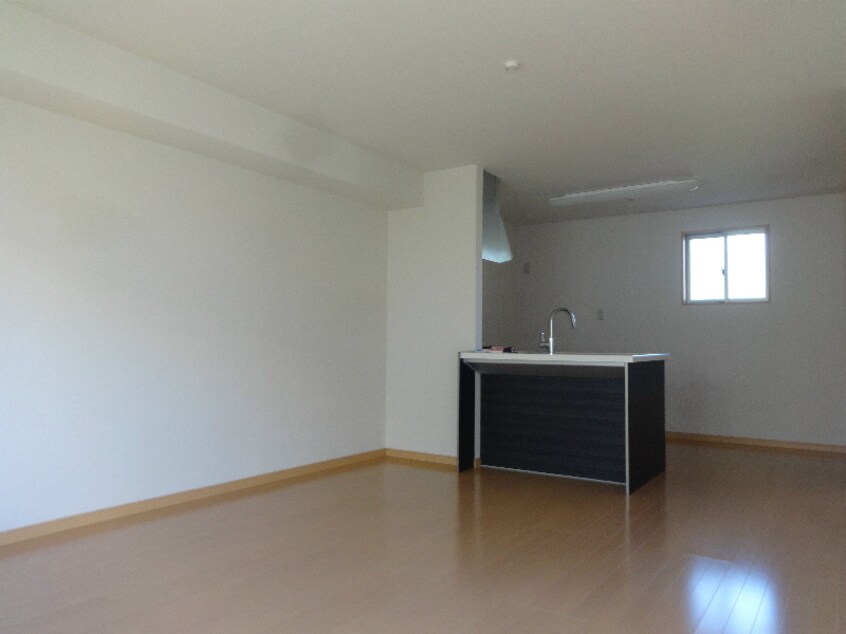  ビューラ南郷　北棟