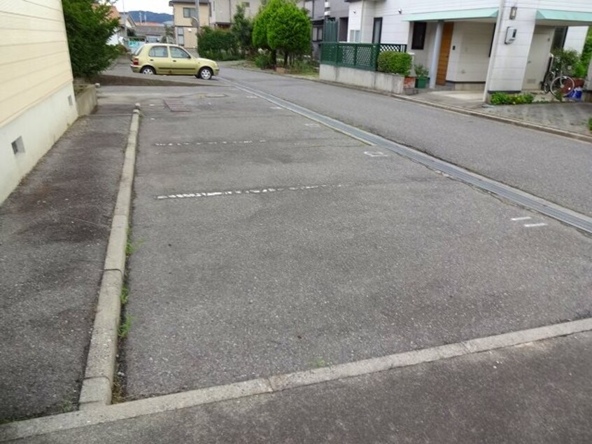  ビューラ南郷　北棟