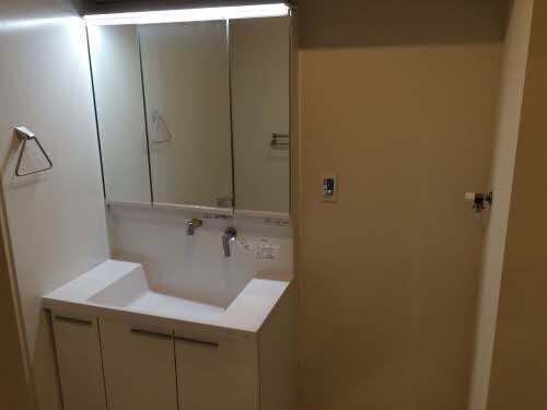  サニーコート巾上