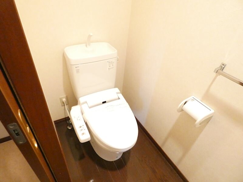  メゾンラサーナ