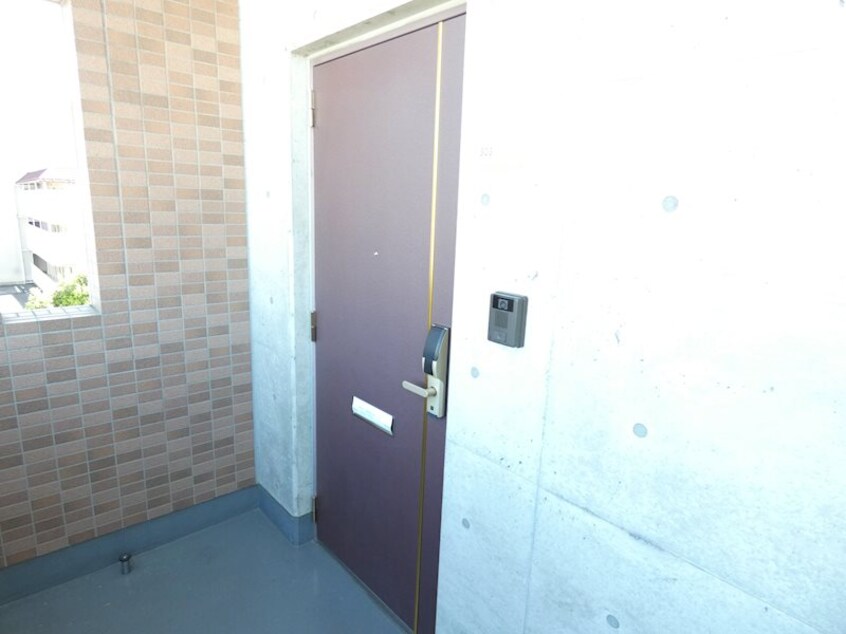  メゾンラサーナ