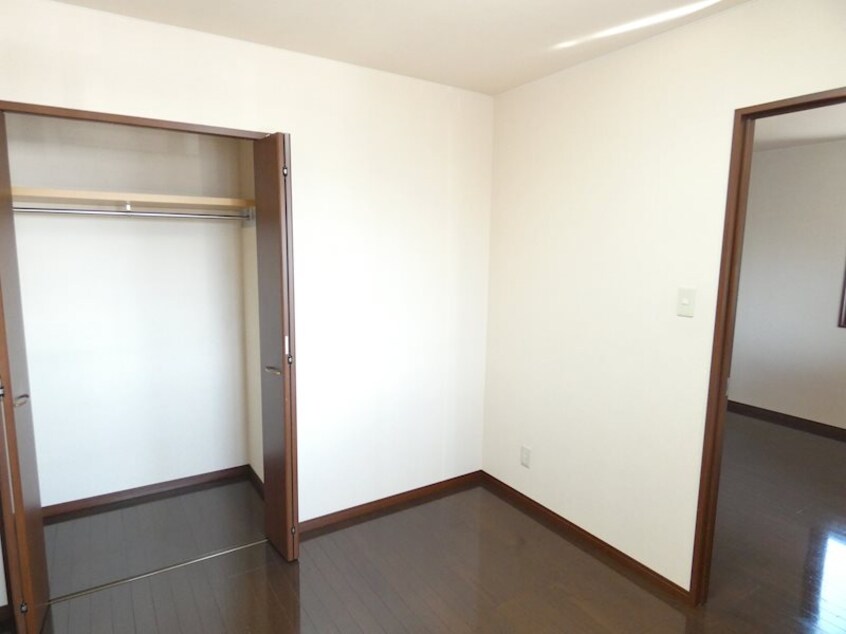  メゾンラサーナ