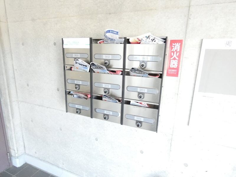  メゾンラサーナ