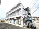シティ輿石の外観