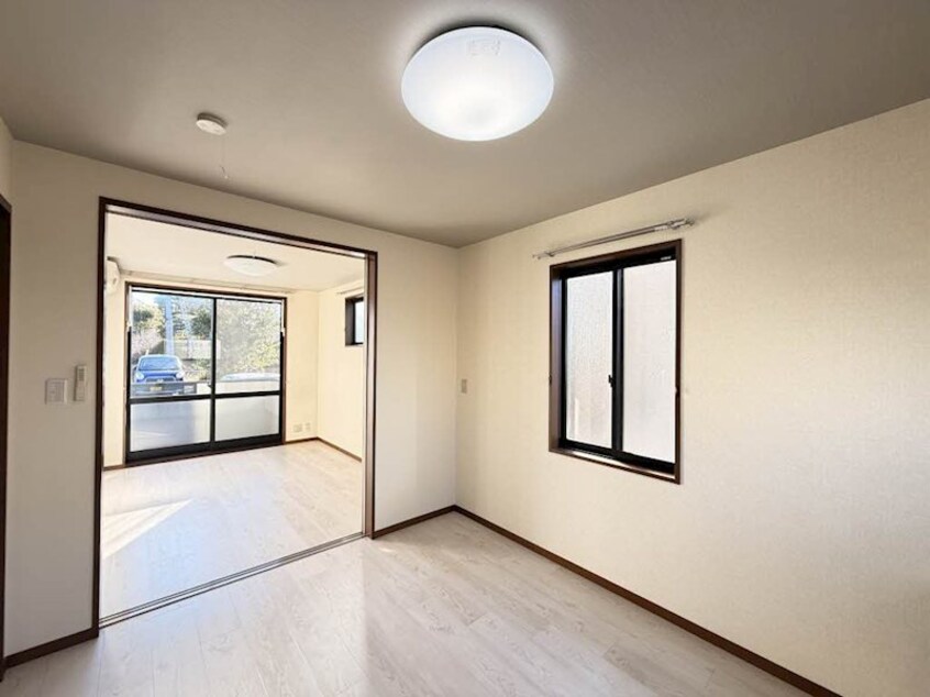  サンライズ杉山