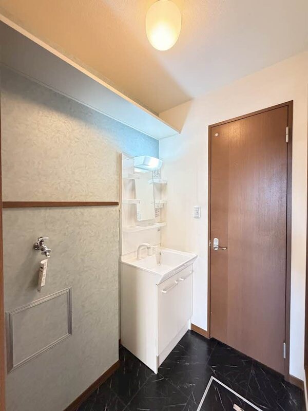  サンライズ杉山