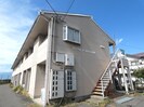 ロイヤルコーポ松本１号棟の外観