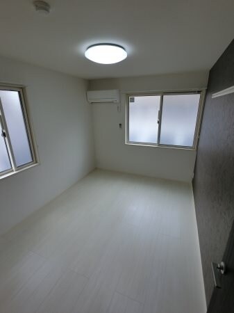 103の参考画像です。 La Pino