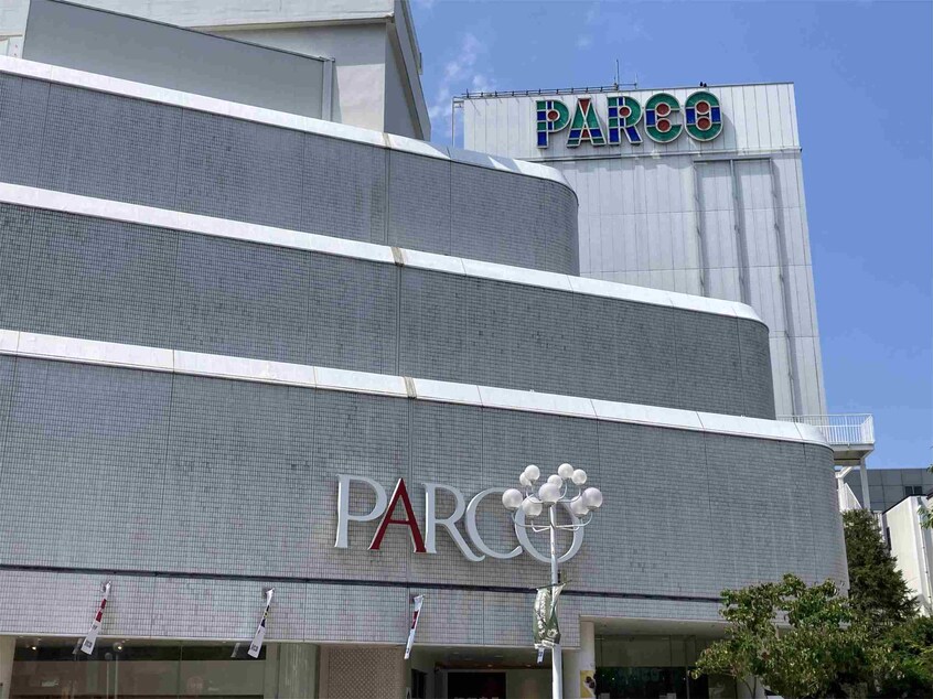 松本PARCO（ﾊﾟﾙｺ）(ショッピングセンター/アウトレットモール)まで738m VILLA　D’EST　OHTE　Ａ