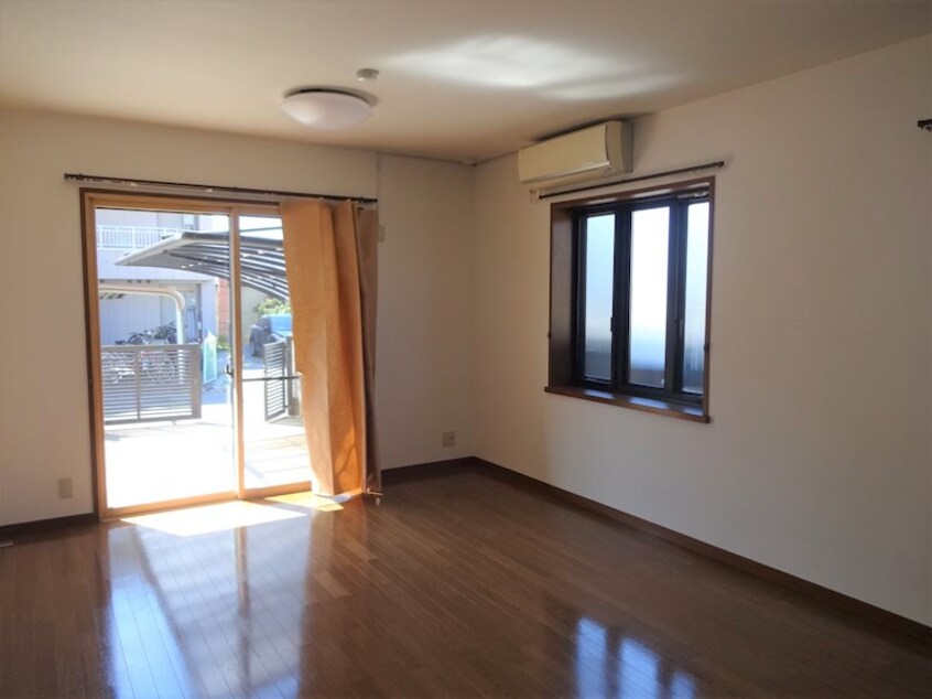  庄内戸建て