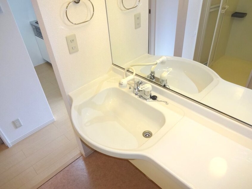  アリスコート・SIMIZU　A