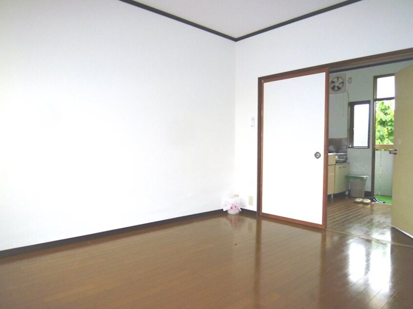  島内山﨑アパート