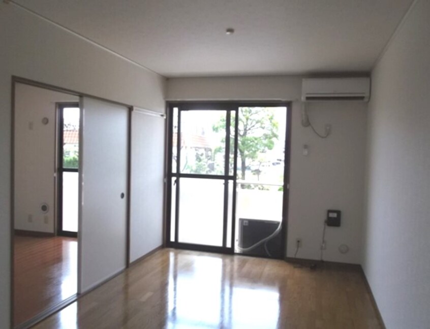  メゾンラシュレ　Ｂ