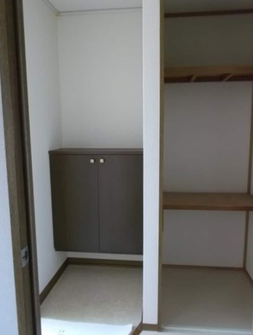  メゾンラシュレ　Ｂ