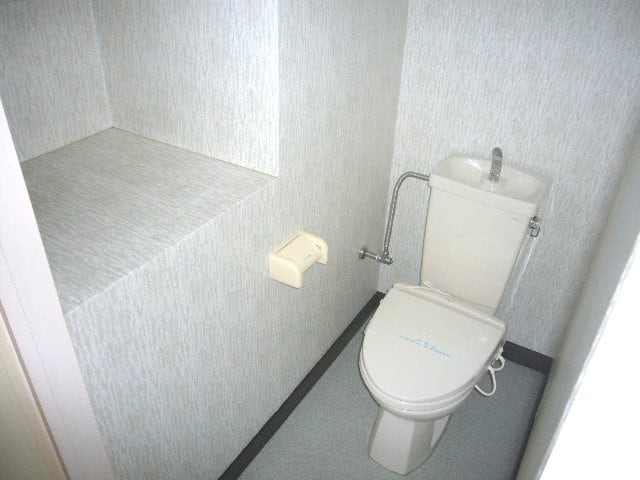  第二フラワーハイツ