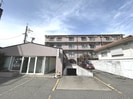 マンションシエスタの外観
