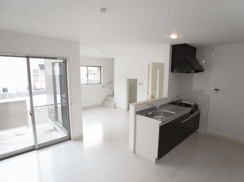 同じメーカーの類似物件です。 クレセェール　A