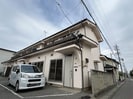 南原松井貸家A棟の外観