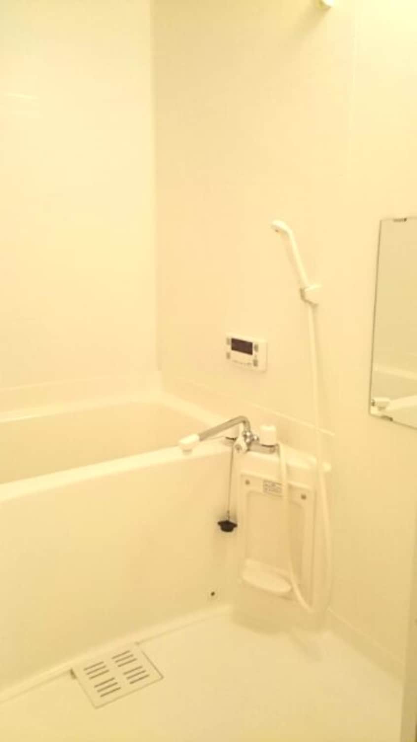  ボム・コリーヌIV