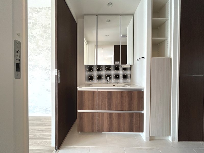  アルビオアルファ渚ガーデンII