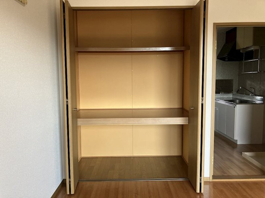  メゾンルトンＡ