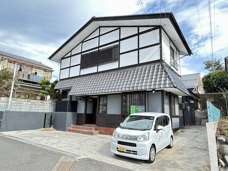  寿台６丁目貸家