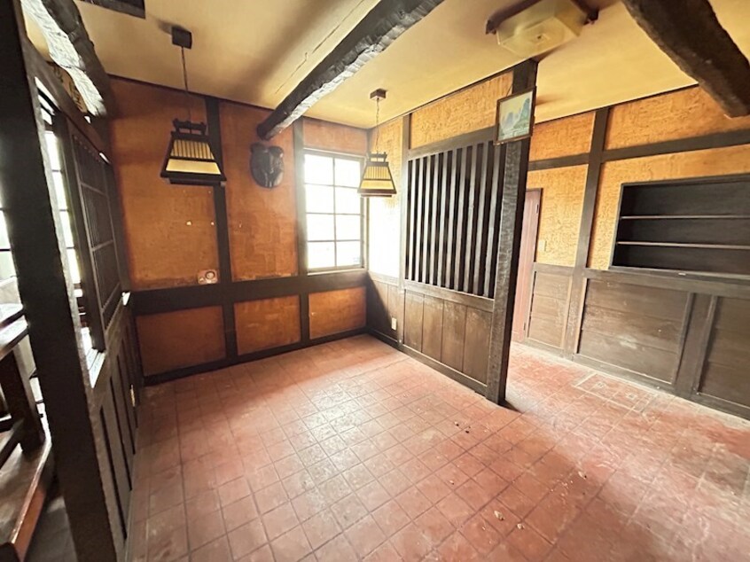  寿台６丁目貸家