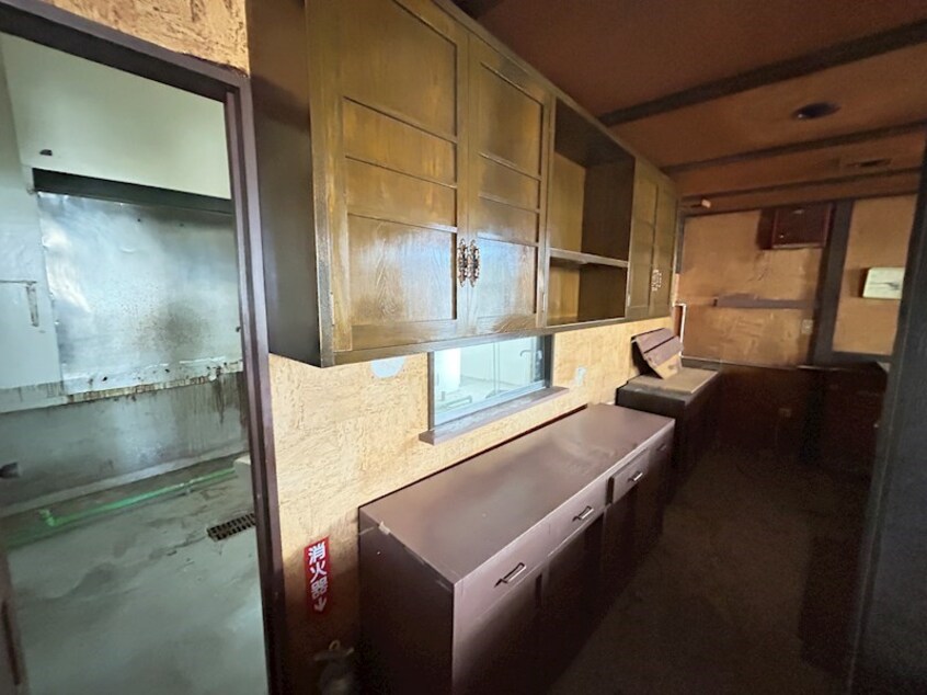  寿台６丁目貸家