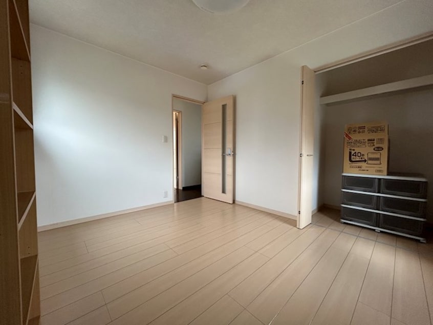  二華院貸家　東