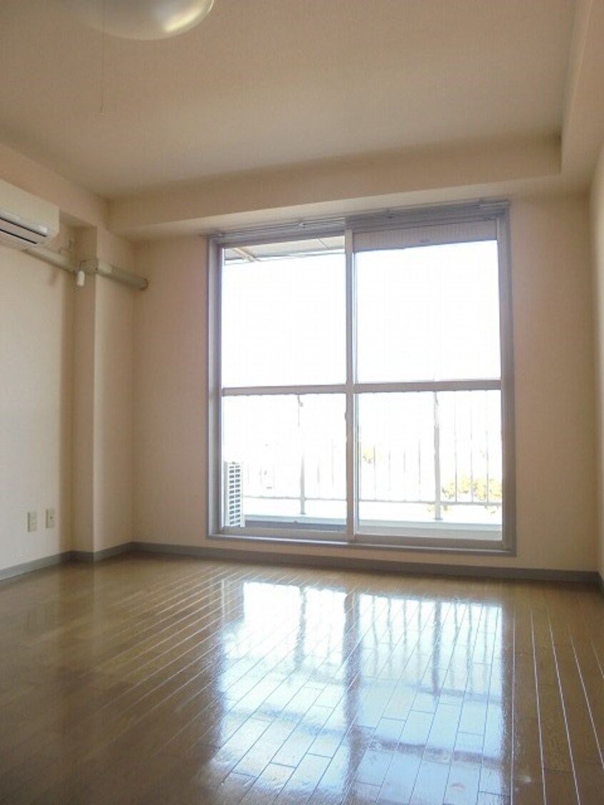 写真は303号室です ブライトン２１