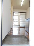 写真は101号室です（参考） ベルエポックいなだ