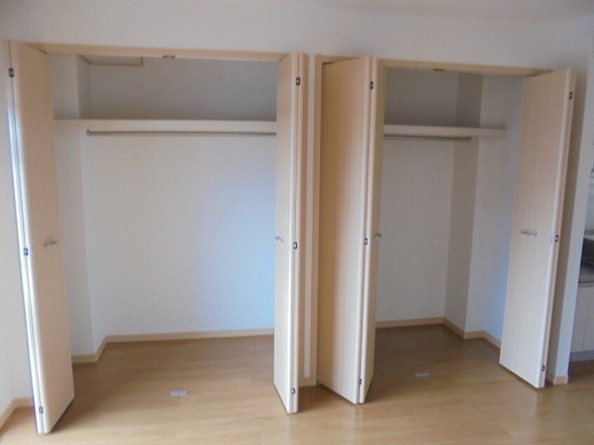 写真は204号室です。（参考） エヴァーグリーン2000