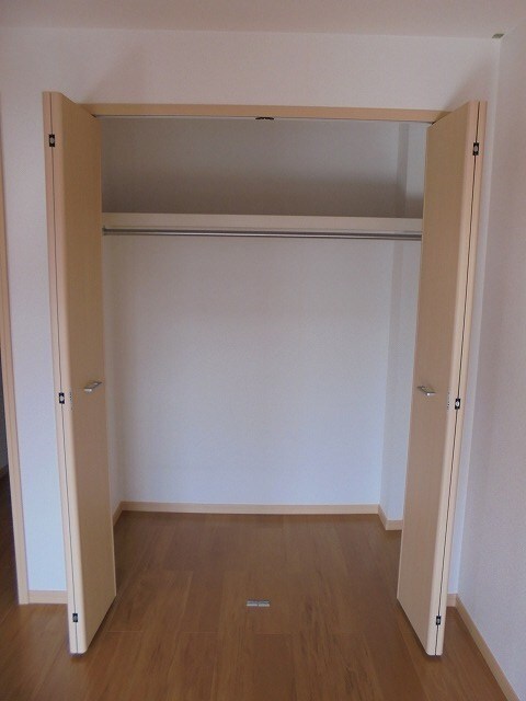 写真は204号室です。（参考） エヴァーグリーン2000