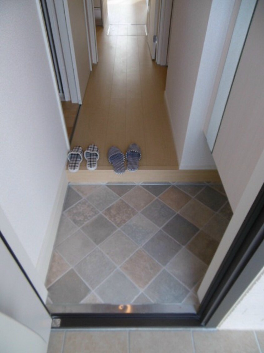 写真は101号室です（参考） アドバンス