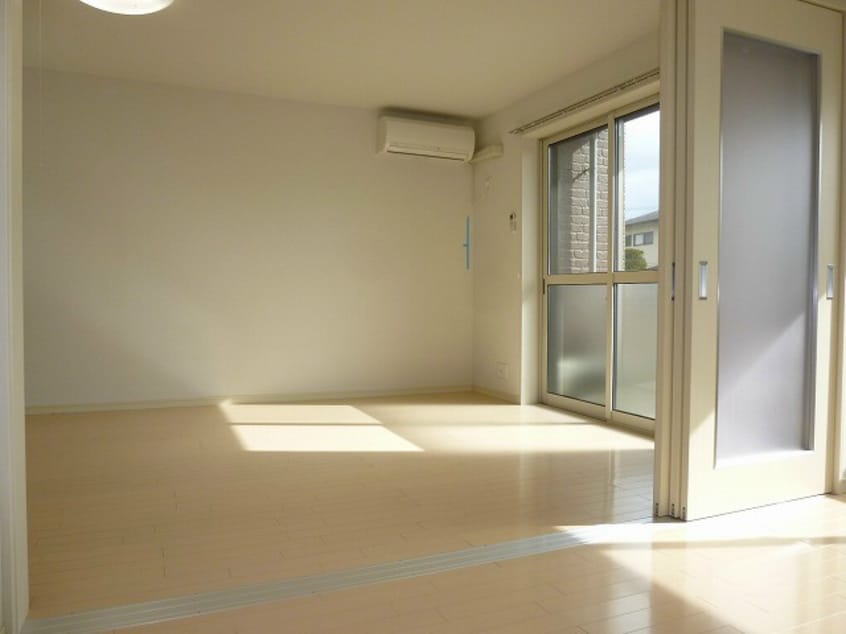 101号室です JOYタキザワ