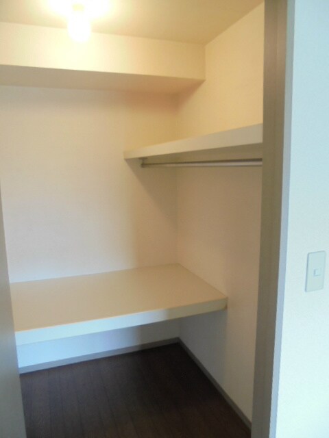 ※写真は別号室です コンフォート轟A