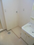 写真は205号室です（参考） コンフォート轟A