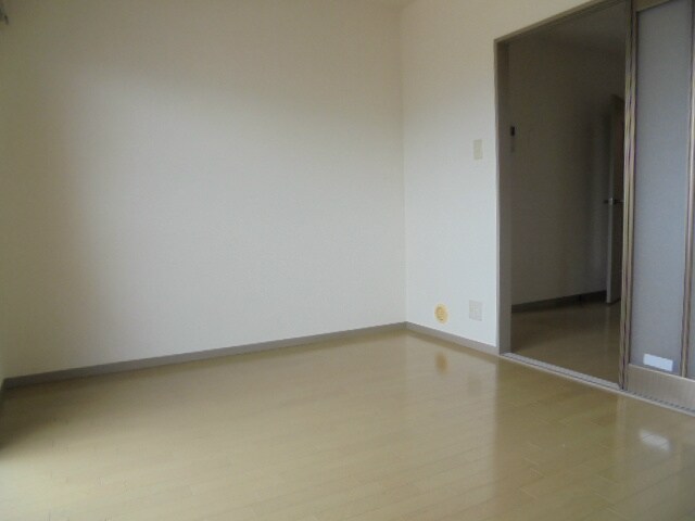 ※写真は別号室です コンフォート轟A