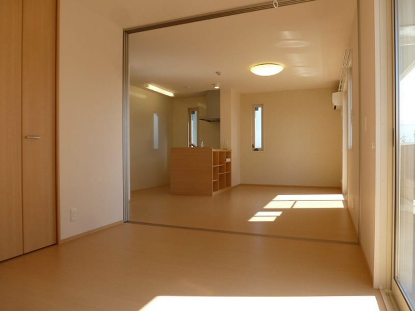 201の写真です（反転） バン・ド・ソレイユＢ