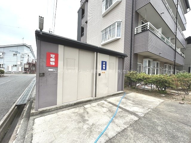  コーポ・ビッグウェイブＳ棟