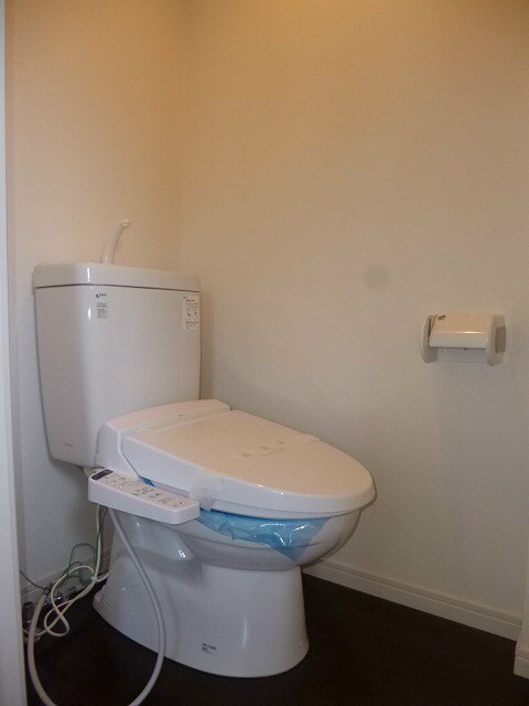 ※写真は　305号室（反転） セゾンＭＫ