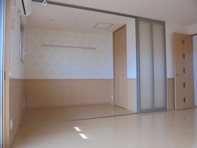 写真は203号室です（参考） プリマヴェーラＡ
